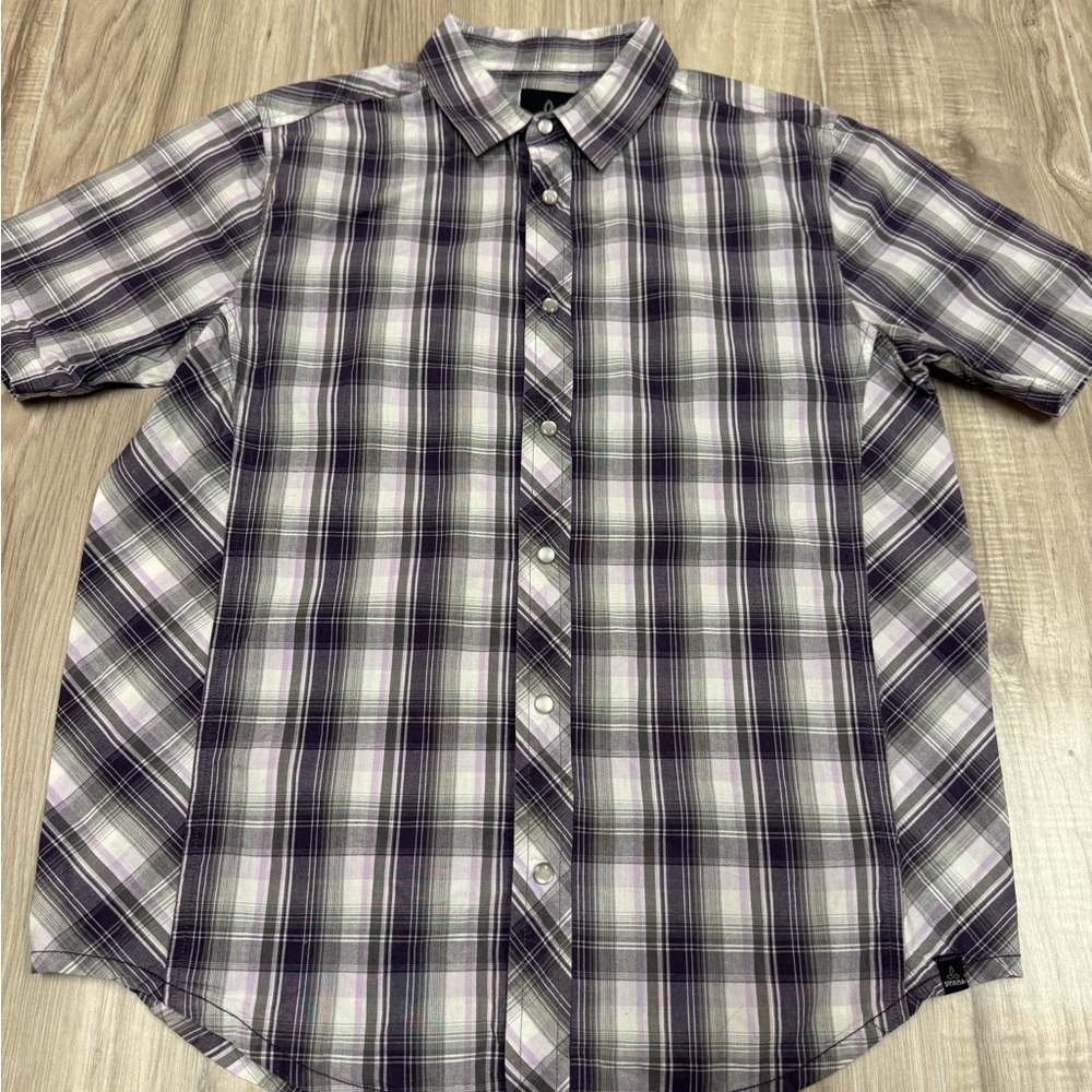 Prana Purple and White Casual Pearl Snap Button Down Shirt Men’s Small